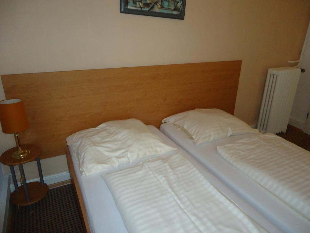 Hotel Garni Nord Hamburg Zimmer foto